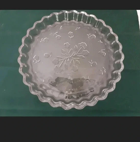 Savannah platter Antique pie/Quiche Dish - Picture 1 of 4